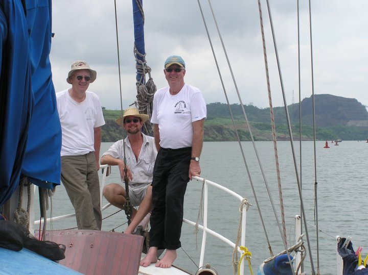 Our team - (l to r) - Dad, Noel and Col.  Michael - the additional crew joined us too).